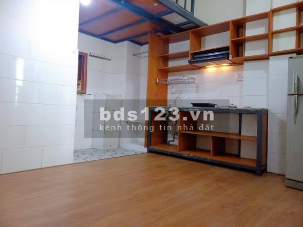 Phòng trọ full nội thất có gác lửng, sân vườn, Hẻm 47…