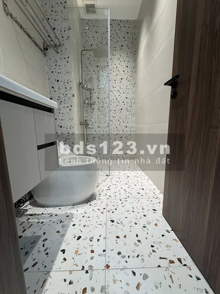 Phòng cho thuê 30m2 hẻm xe hơi Hoàng Văn Thụ, Phú Nhuận