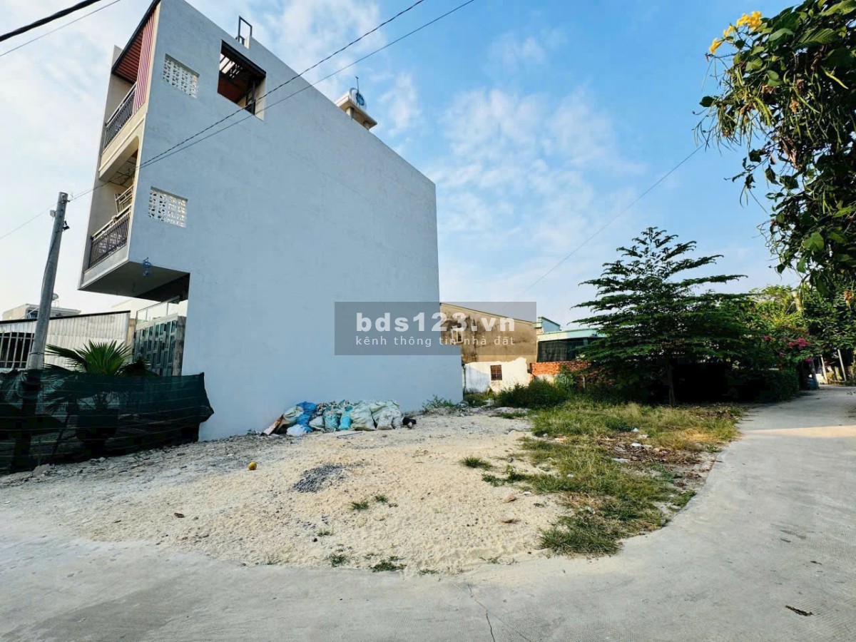  NGỘP NGÂN HÀNG – BÁN GẤP LÔ GÓC 2 MẶT TIỀN TRUNG TÂM CỦ CHI 