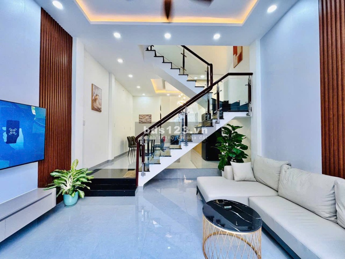 Quá Ngon Nhà Mới Trung Tâm Của Trung Tâm Bình Thạnh.Chỉ Có 2…