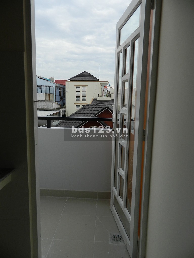 Cho thuê phòng trọ 25m2, khu Bàu Cát, khu vực trung tâm quận Tân…