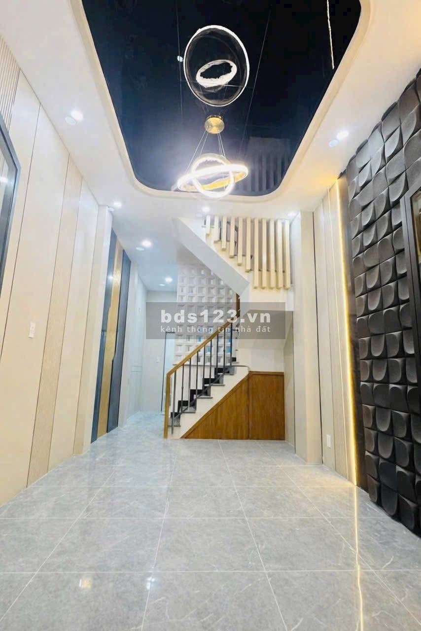 Bán nhà MỚI 4 tầng Tôn Đản, 33m2, giá 2 tỷ800. Trung tâm Q4 -…