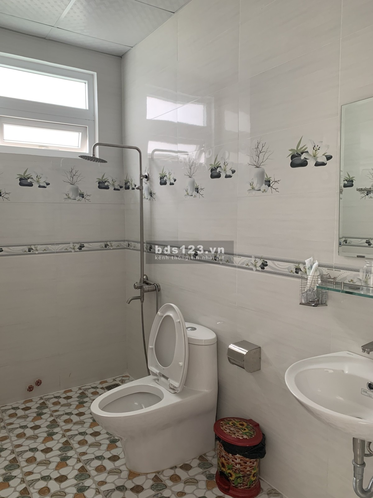 KHÁCH SẠN TRUNG TÂM ĐÀ LẠT, 252m2, 24 PHÒNG (CHÍNH CHỦ)