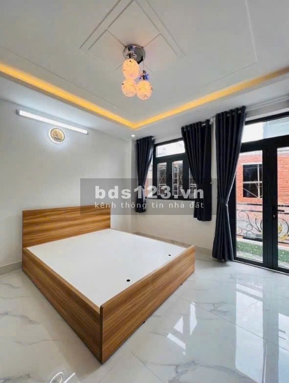 RA ĐI NHANH con VK, Phan Huy Ích- p12- Gò Vấp, SHR, 3tyr940(TL)