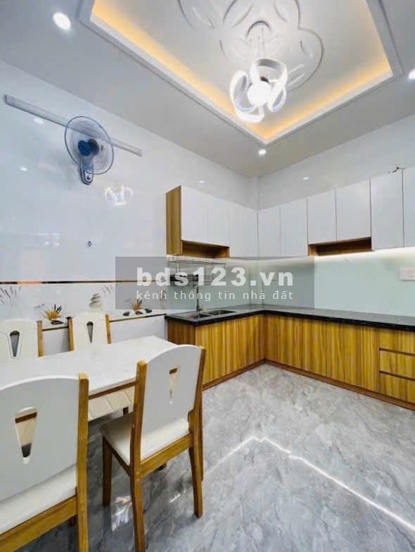 RA ĐI NHANH con VK, Phan Huy Ích- p12- Gò Vấp, SHR, 3tyr940(TL)