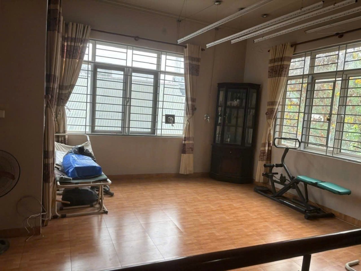 CHO THUÊ TÂN MAI, Ô TÔ, KINH DOANH, DIỆN TÍCH RỘNG 90M 4 TẦNG,…