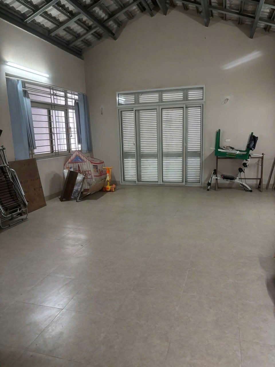 CHO THUÊ TÂN MAI, Ô TÔ, KINH DOANH, DIỆN TÍCH RỘNG 90M 4 TẦNG,…