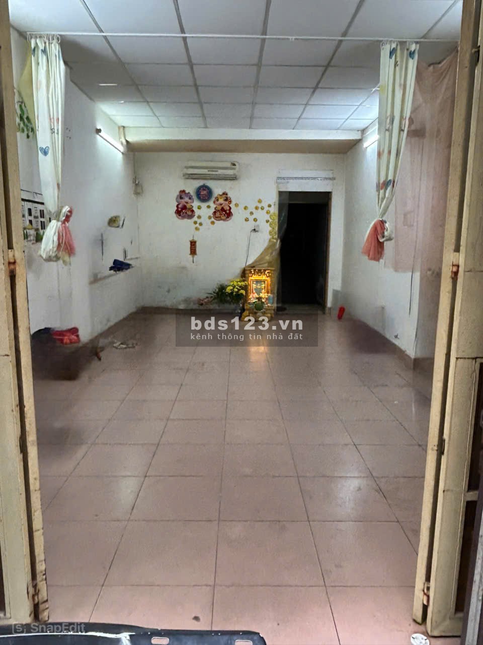 Cho thuê MB và 1 phòng trên lầu tại hẻm 77 Ngô Gia Tự P2 Q10