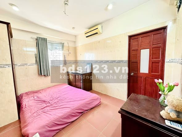 Cho thuê phòng trọ 2.3 triệu tại 1103 QL1A, Thới An, Q12