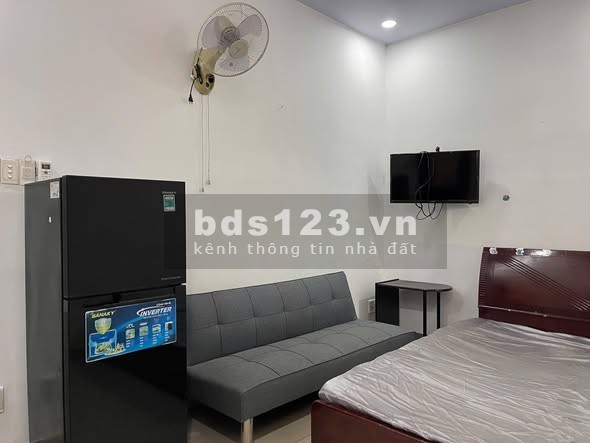 Phòng trọ 201 Cộng Hoà, Tân Bình - Đủ nội thất, có thang máy