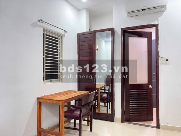 Phòng trọ 201 Cộng Hoà, Tân Bình - Đủ nội thất, có thang máy