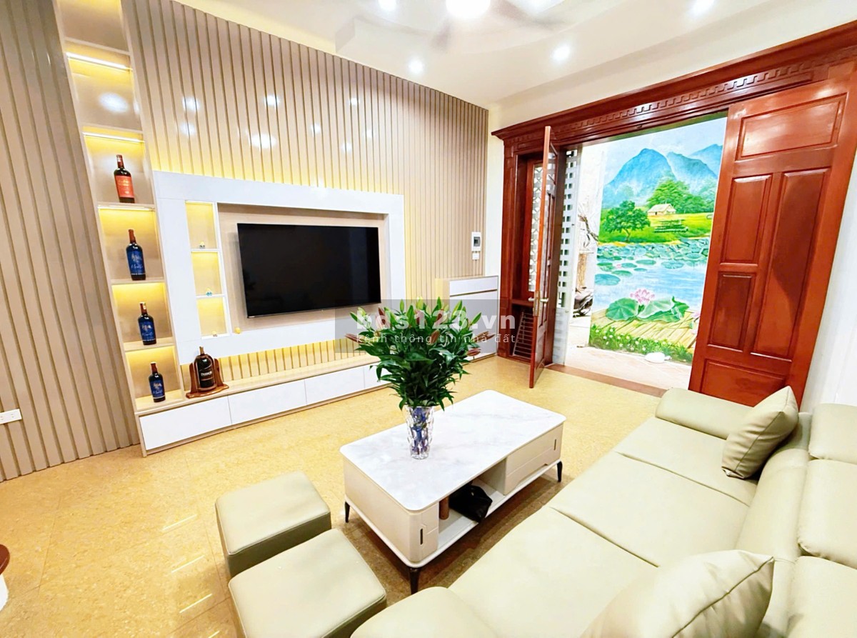  CỰC HIẾM - NHÀ ĐẸP PHỐ NGUYỄN KHÁNH TOÀN - 6 TẦNG 8 NGỦ -…