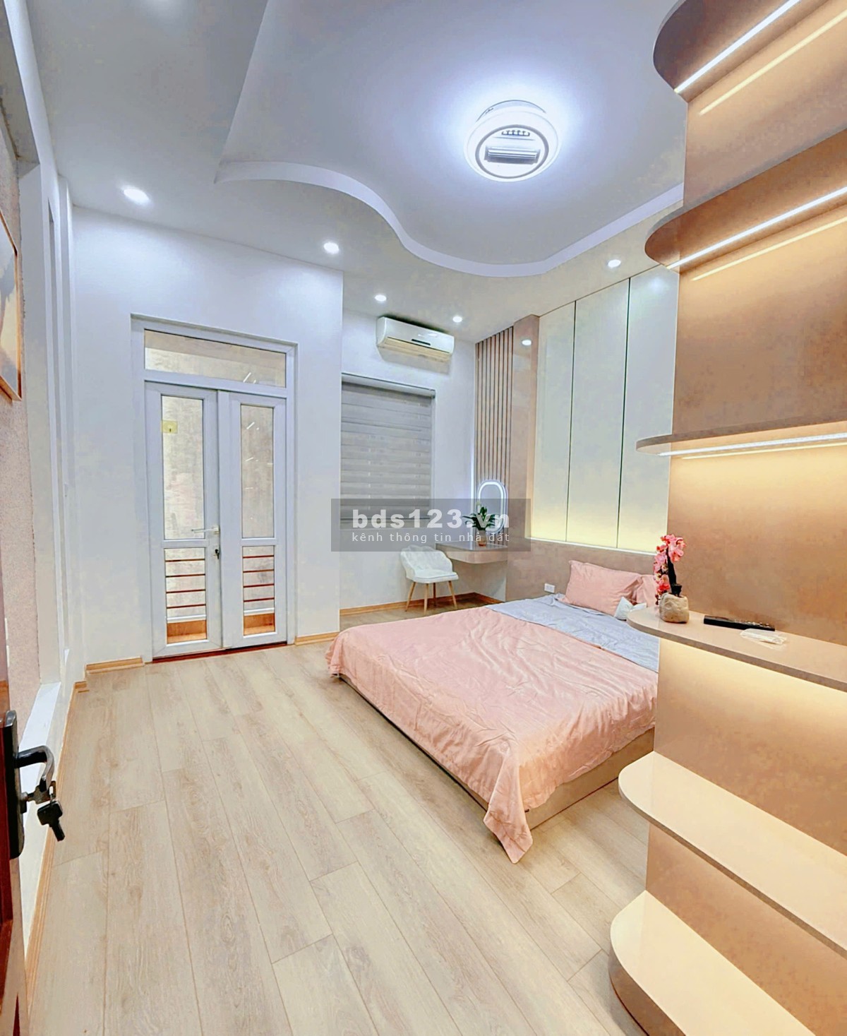  CỰC HIẾM - NHÀ ĐẸP PHỐ NGUYỄN KHÁNH TOÀN - 6 TẦNG 8 NGỦ -…