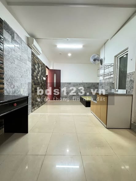 Phòng cho thuê có máy lạnh 550 Trường Chinh, Q.12 - 4.000.000 VNĐ