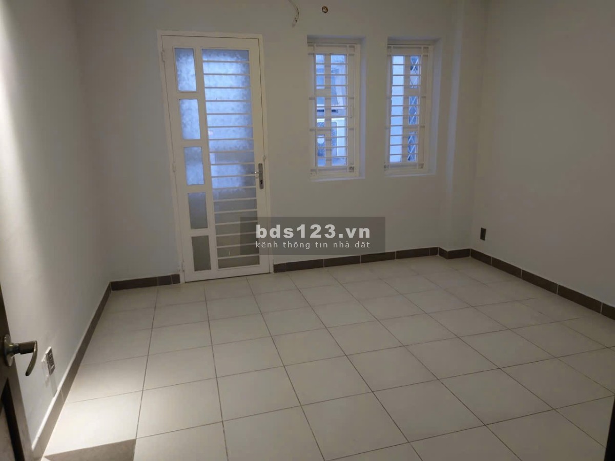 Nhà cho thuê nguyên căn.Diện tích 4x23