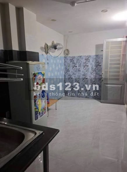 Phòng cho thuê Hẻm 409 Lê Quang Định, đầy đủ nội thất,…