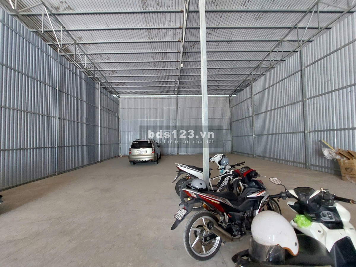 Cho thuê kho Quận 7 320m² trần cao 7m – container 40feet vào –…