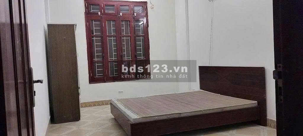 Cho thuê nhà riêng 35m2 Lương Định Của, ở ngay, chính chủ