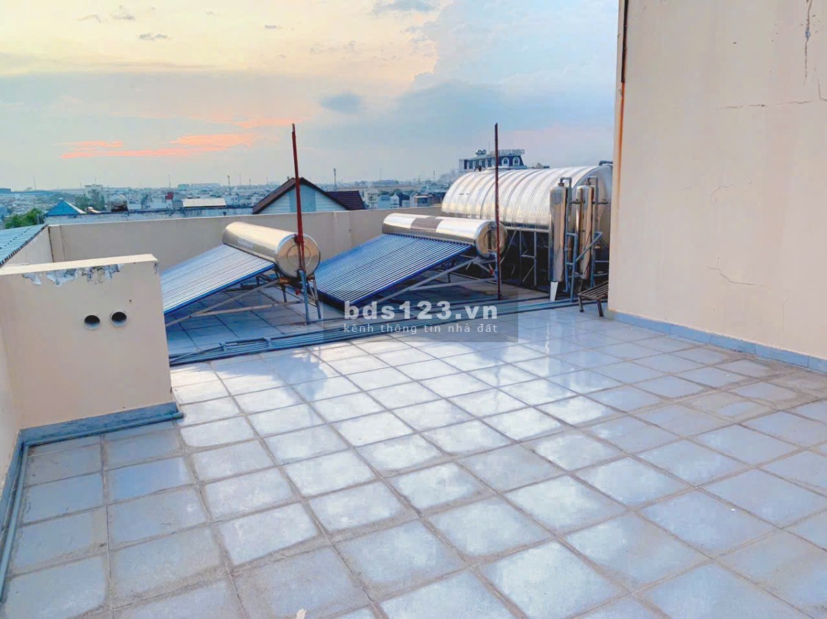 Cho thuê khách sạn 26 Phòng/Có Thang máy, mặt tiền Quận 12