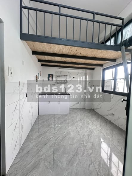 Phòng mới xây có máy lạnh, cửa sổ trời lớn tại Quận 12 -…