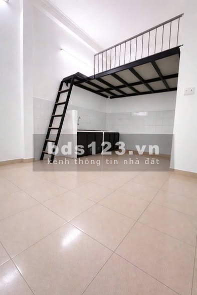 Phòng gác cao mới, đối diện CVPM Quang Trung, Tô Ký, Quận 12