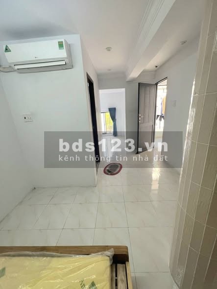 Cho thuê Studio cửa sổ trời, tách bếp, full nội thất, gần…