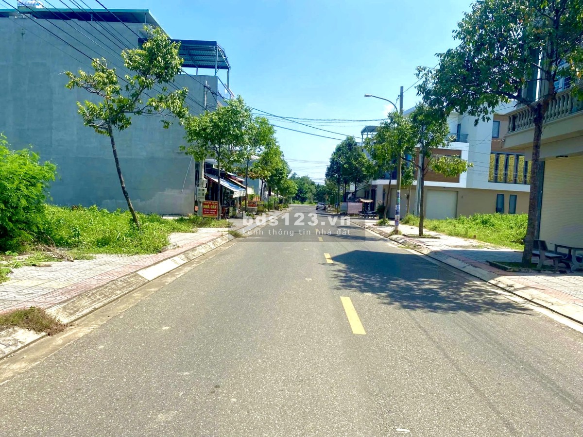 BÁN GẤP LÔ ĐẤT 90M2 ĐƯỜNG TRẦN ĐẠI NGHĨA GIÁ 2TỶ3 NGAY…