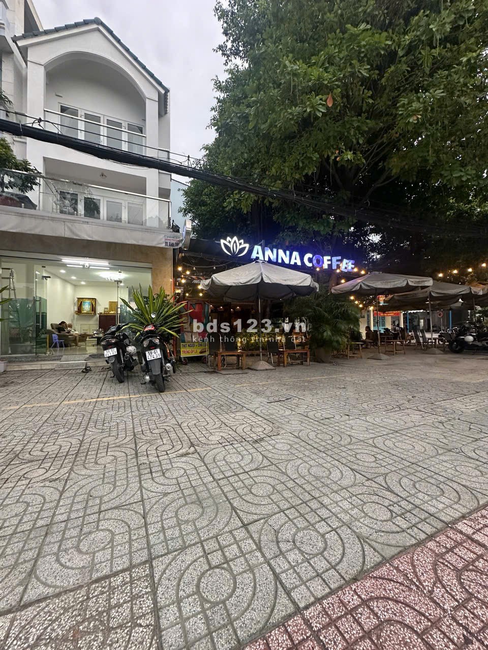 Bán nhà mặt tiền Lê Thị Riêng 3 lầu đối diện Ủy Ban…