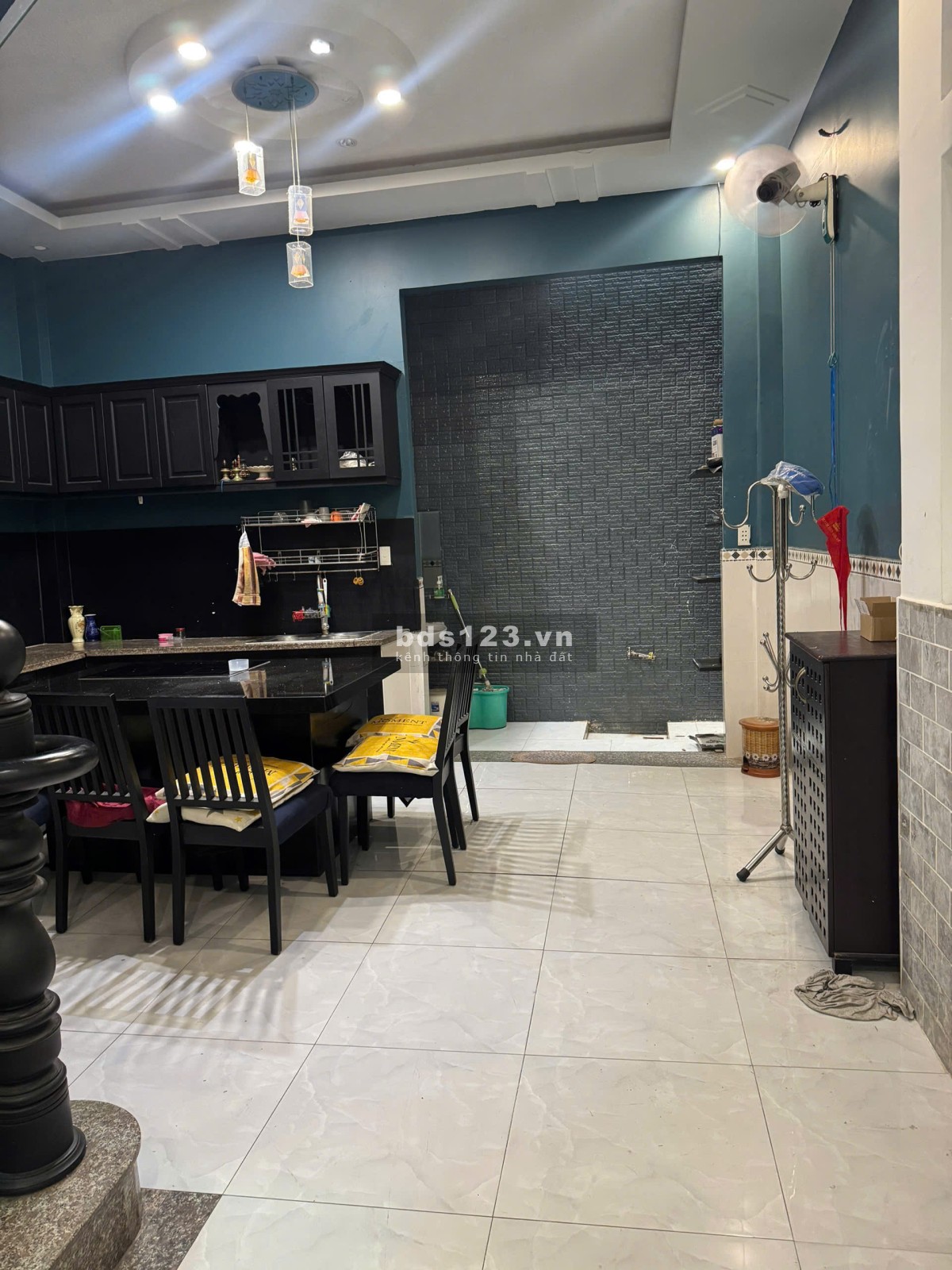 Bán nhà 5x13 Trần Thị Năm, Quận 12, 3 Lầu nhựa xe hơi thông