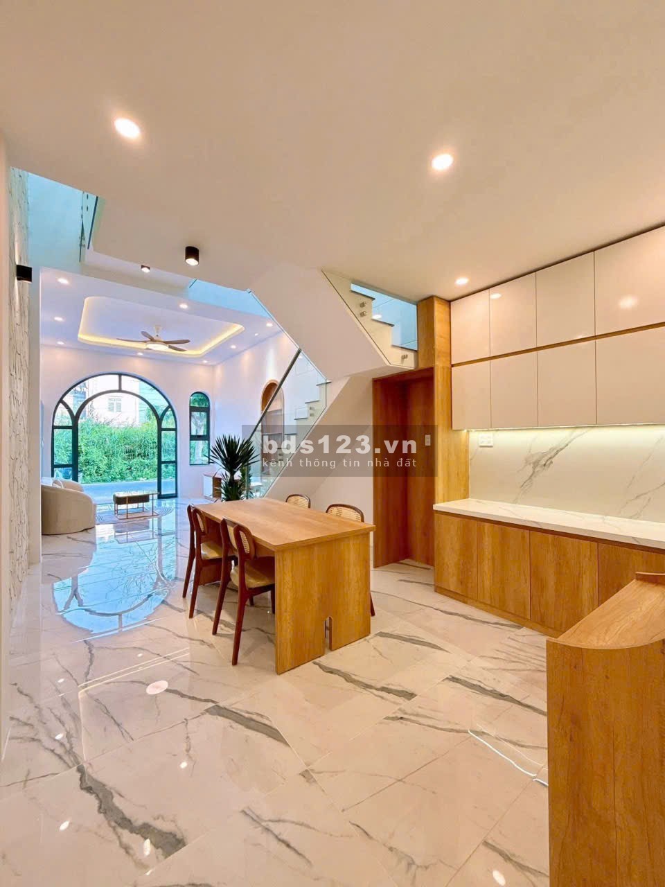 chủ nhà bán gấp để trả đáo hạn ngân hàng