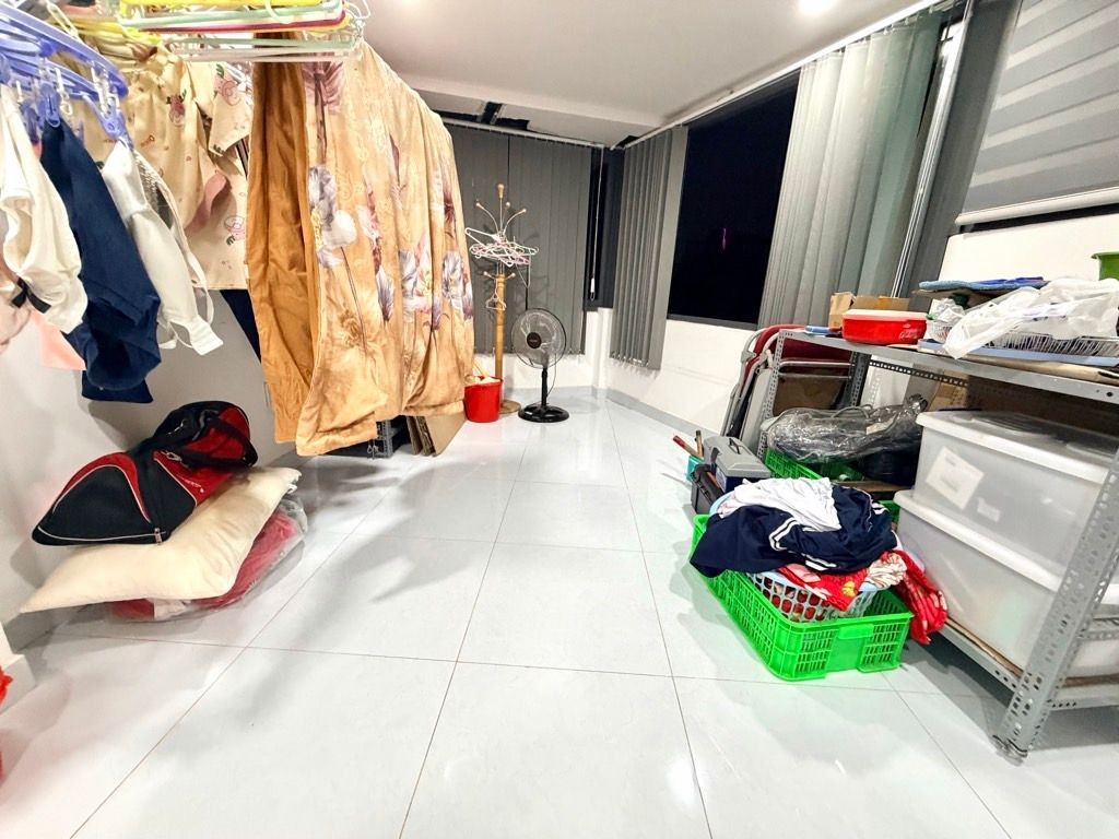 Nhà 4 tầng đúc hẻm 42 Hoàng Hoa Thám, Bình Thạnh, 5pn có nội…