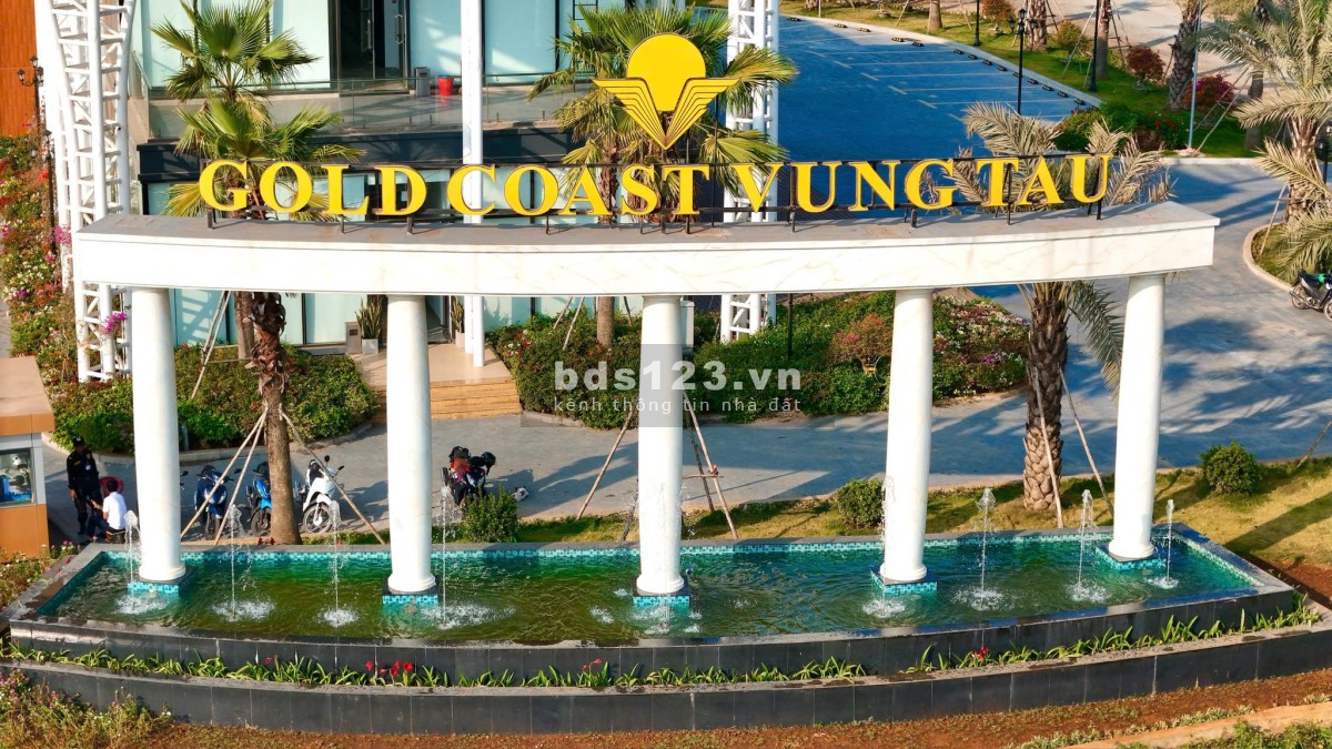 Nhà năm gằn Đại lộ 68m ,6x18=108m2, 4 tầng -293m2 giá yêu thương chi3 cần 1.2 ty sở hữu Ngay Nhà Phồ