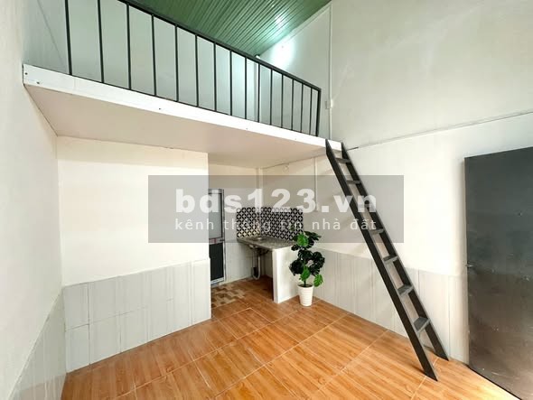 Phòng trọ 4/25 Tiền Lân 14, Bà Điểm - Giá 2.4 triệu/tháng