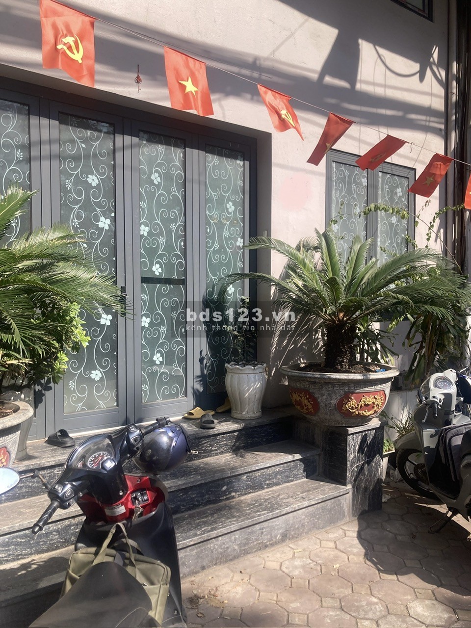 Cho thuê nhà 5 tầng 30m²/tầng, mặt tiền 4m