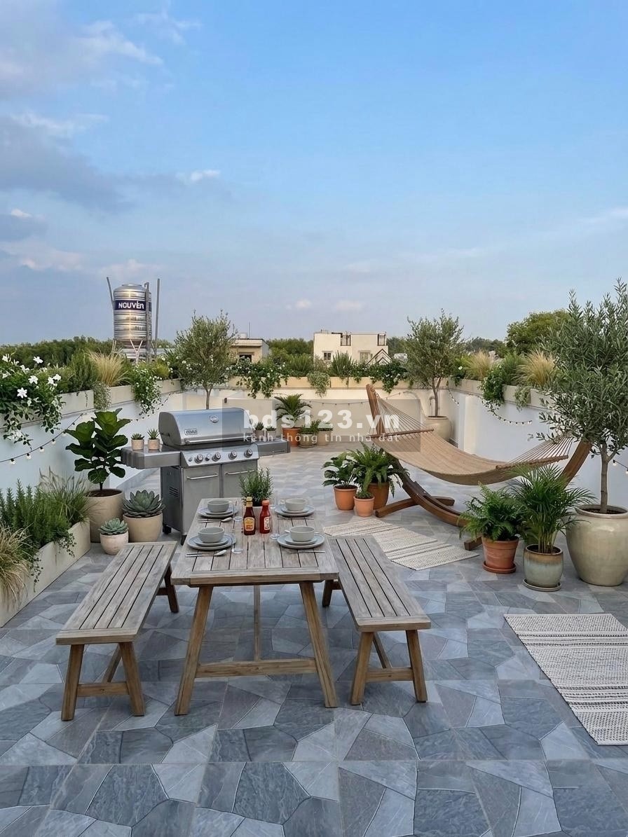 NHÀ 1 TRỆT 2 LẦU (MỚI) GẦN CHANGSHIN - MẶT TIỀN ĐƯỜNG 10M