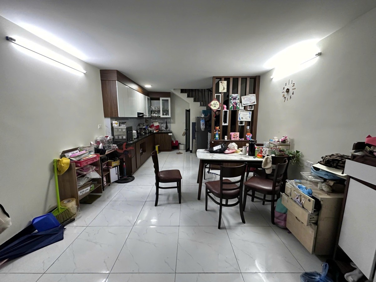 CẦN BÁN NHÀ YÊN VĨNH, KIM CHUNG – OTO GẦN – NHỈNH 4 TỶ