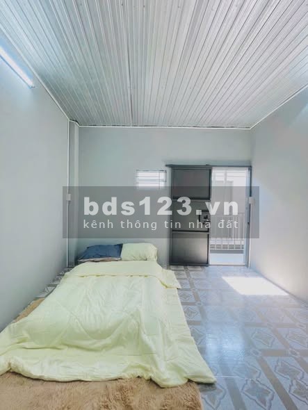 Cho thuê dãy nhà 1 trệt 1 lầu ban công tại Nguyễn Văn Quá,…