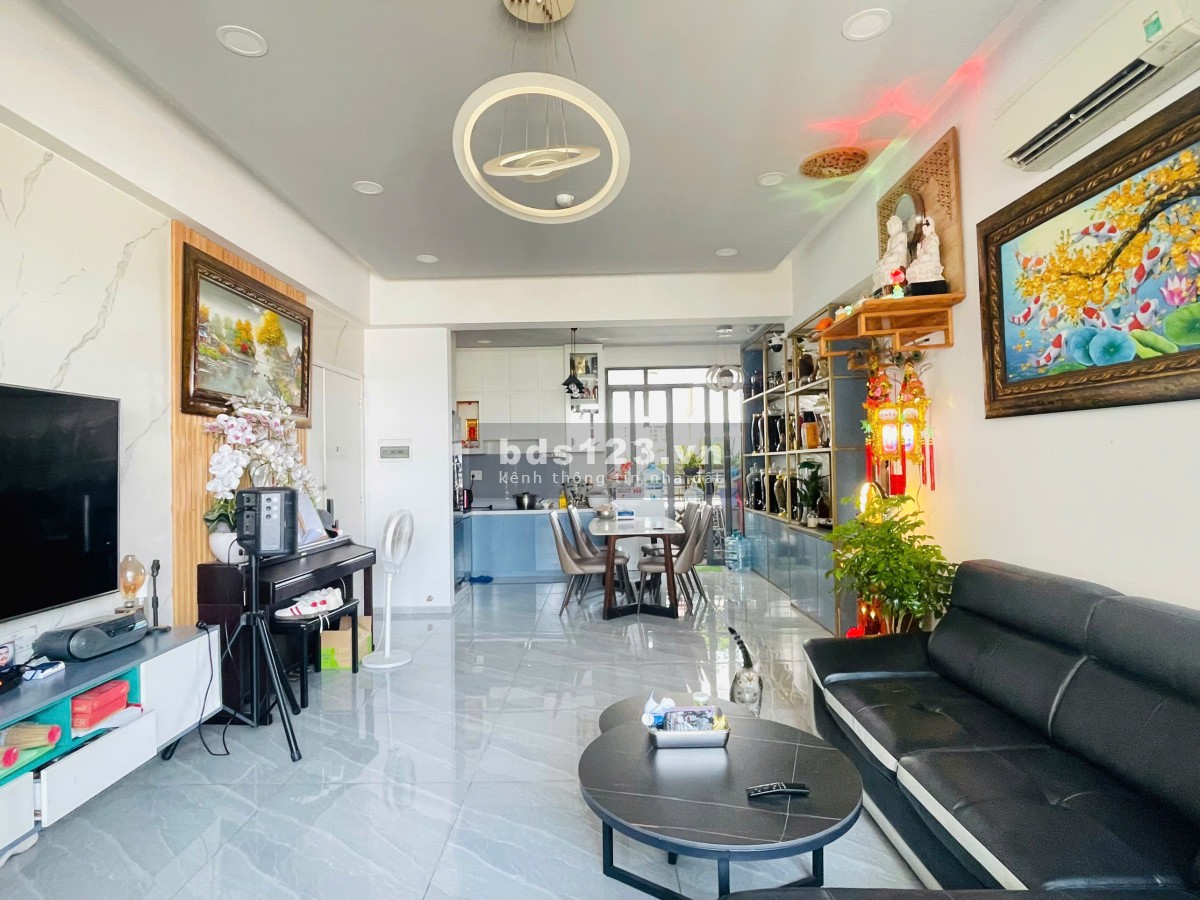 Bán căn hộ 3PN 98m2 tại Lý Thường Kiệt Q11, Tầng 8 Full nội…