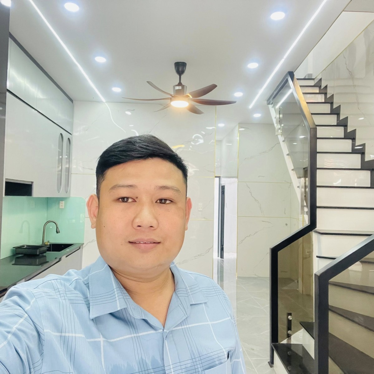 NHÀ MỚI ĐẸP – SHR – ĐƯỜNG THÔNG – TRUNG MỸ TÂY Q12 –…