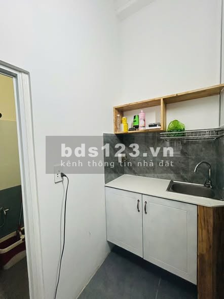 Cho thuê Duplex có ban công tại 480 Phan Xích Long, Phú Nhuận
