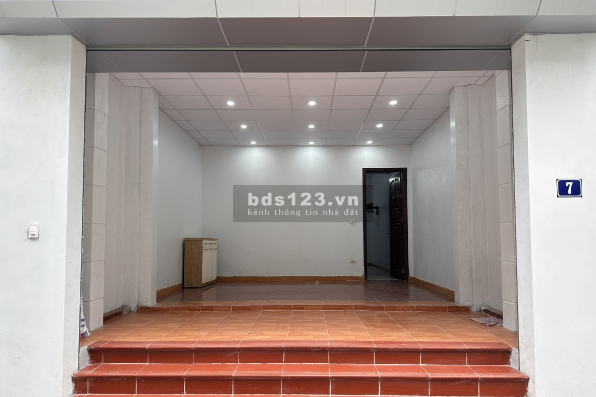 Cho thuê cửa hàng, văn phòng mặt phố Hoàng Như Tiếp, Bồ…