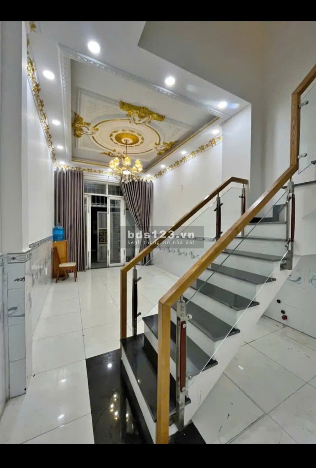 Nhà : đường Chiến Lược, 1T 1L, sổ hồng riêng, hẻm xe hơi,…