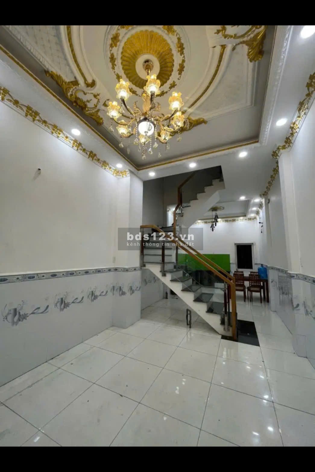 Nhà : đường Chiến Lược, 1T 1L, sổ hồng riêng, hẻm xe hơi,…