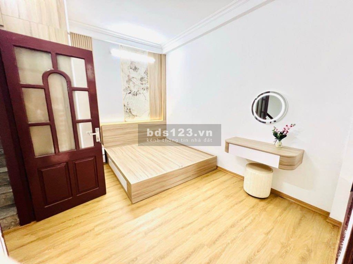 LÔ GÓC 2 THOÁNG GIÁP NHỊ - NGÕ Ô TÔ TRÁNH - NHÀ DÂN XÂY CHẮC…