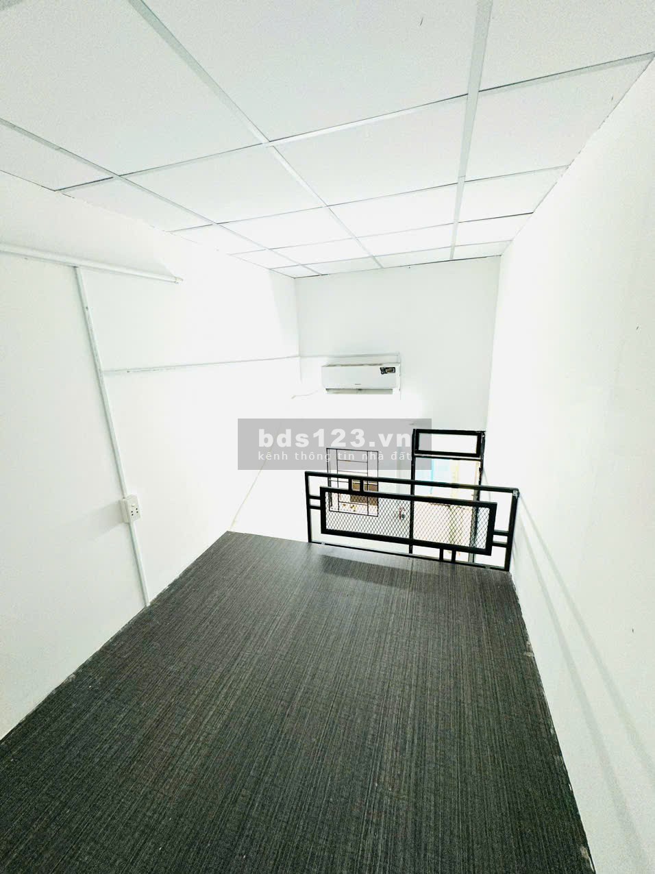 Phòng giá rẻ có gác máy lạnh 3 triệu - 105 Nguyễn Tư Giãn Gò Vấp ( Gần chợ Phạm Văn Bạch).