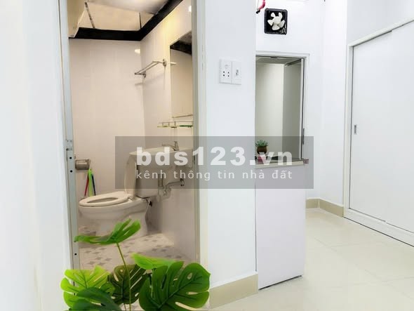 Phòng trọ đầy đủ tiện nghi tại 38 Nguyễn Văn Trỗi, Phú…