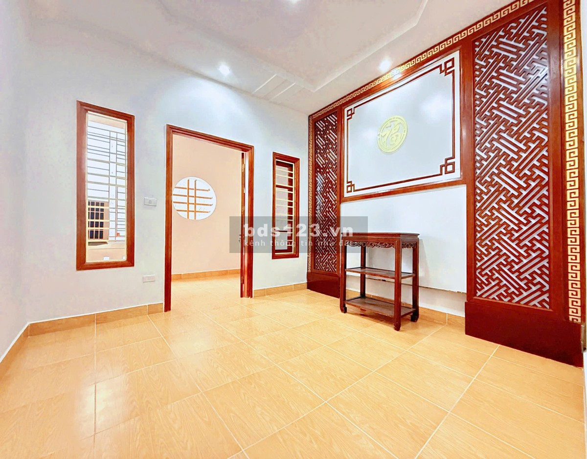 CÓ HƠN 10 TỶ – CHỌN NHÀ CHUNG CƯ HAY NHÀ RIÊNG Ở CẦU GIẤY?