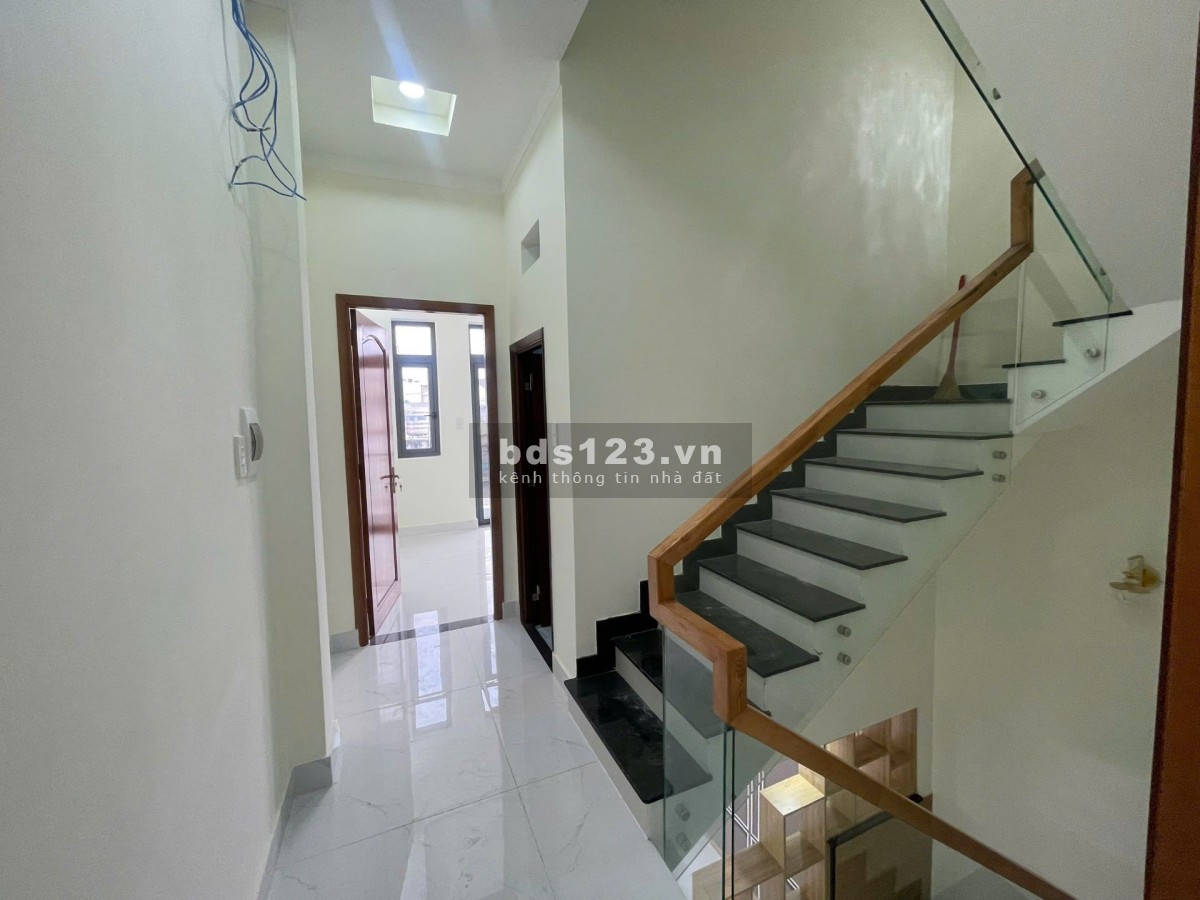 NHÀ 4 TẦNG HẺM XE HƠI – TĂNG NHƠN PHÚ A – NHÀ MỚI HOÀN…