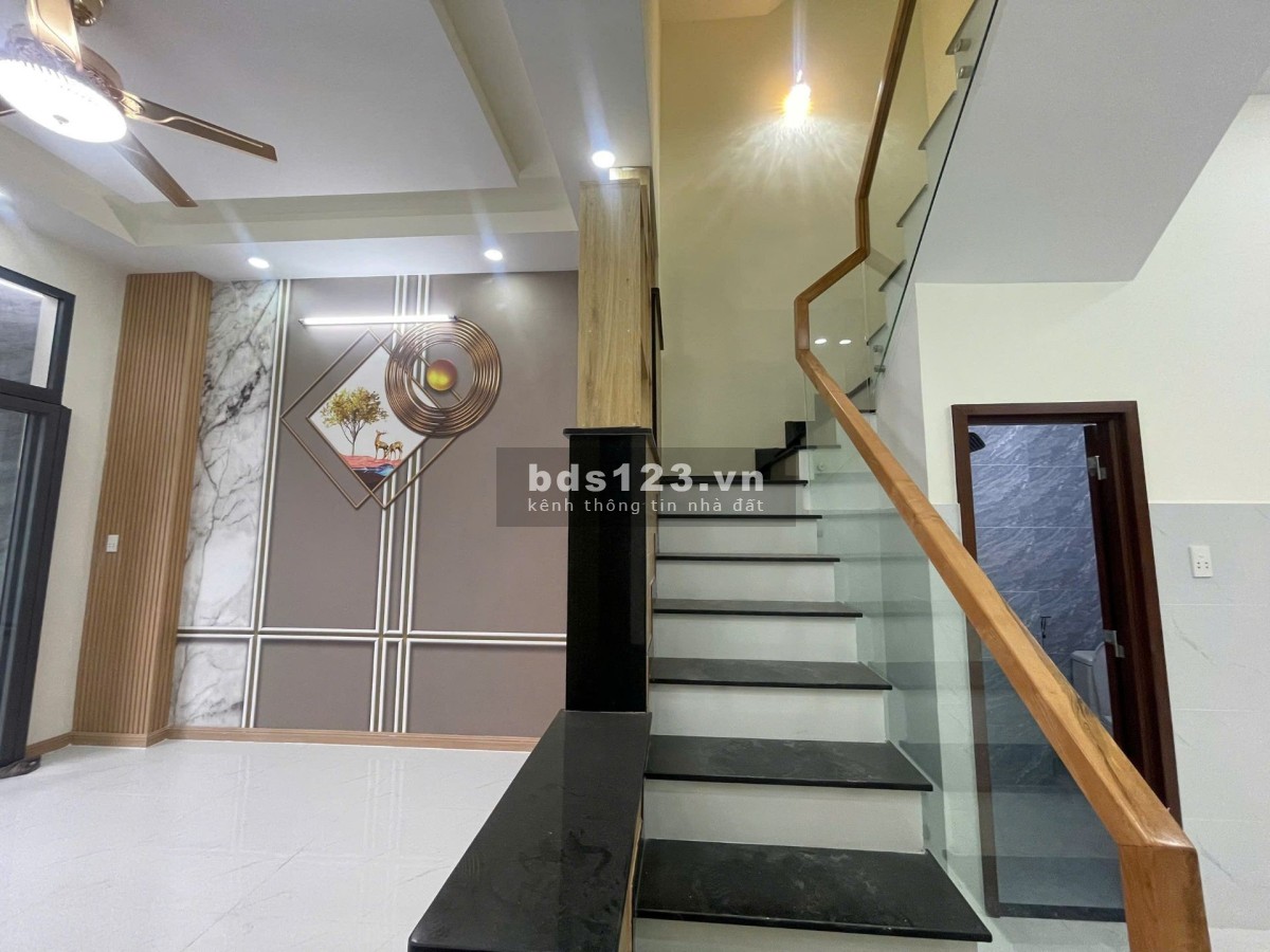 NHÀ 4 TẦNG HẺM XE HƠI – TĂNG NHƠN PHÚ A – NHÀ MỚI HOÀN…