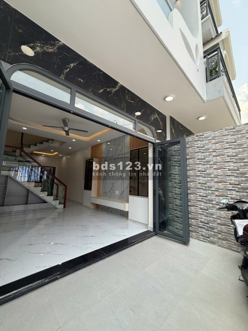 Bán Nhà HXH Đường số 6 - Long Bình - Sát Vinhomes Quận 9. Giá…